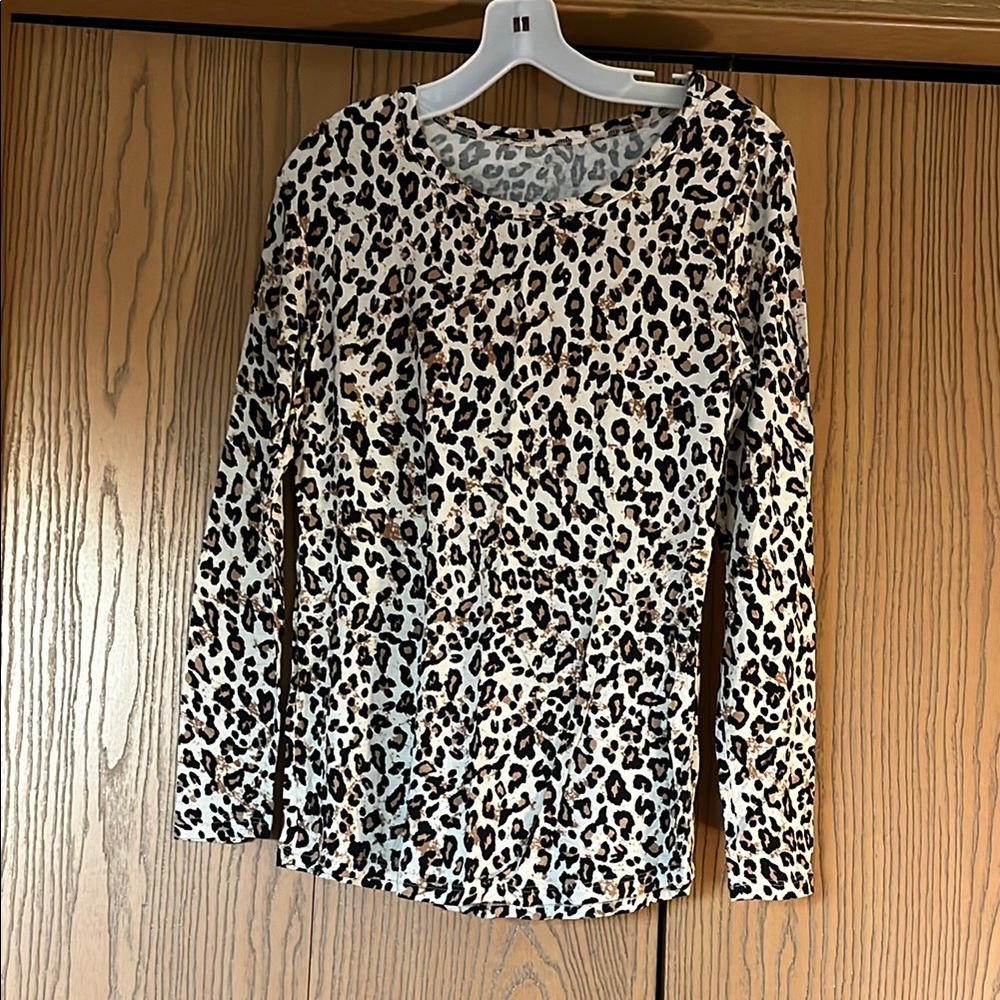 Leopard Print Long Sleeve Top